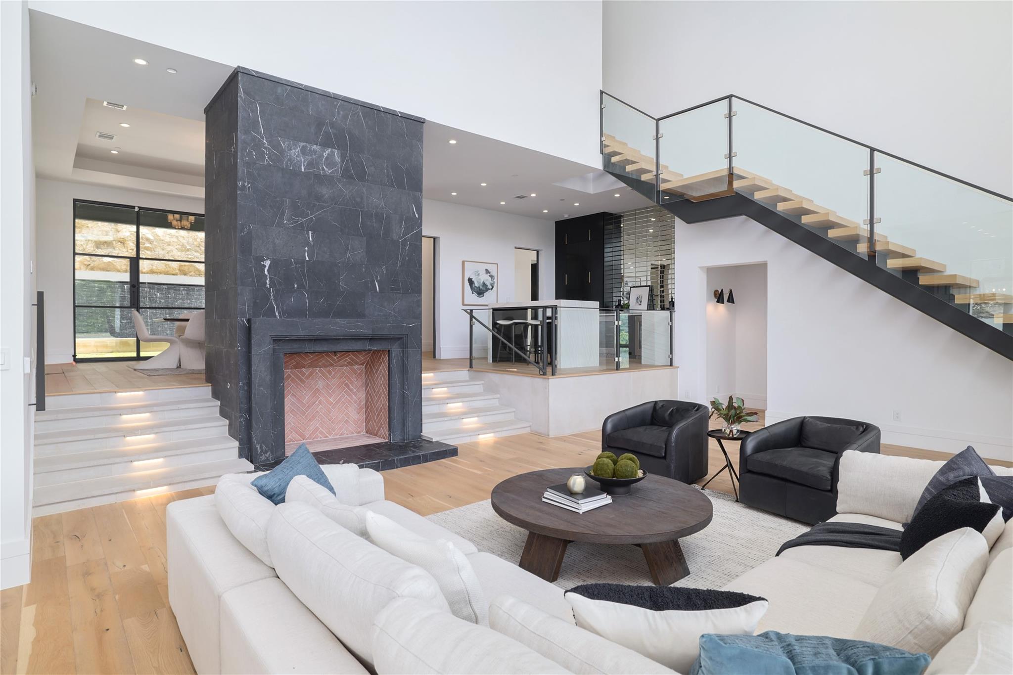 2701 Toro Canyon RD # B — photo 6