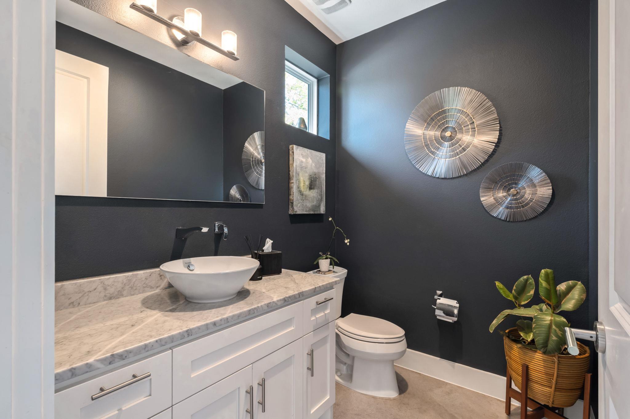 308 W North Loop BLVD # 1 — photo 11