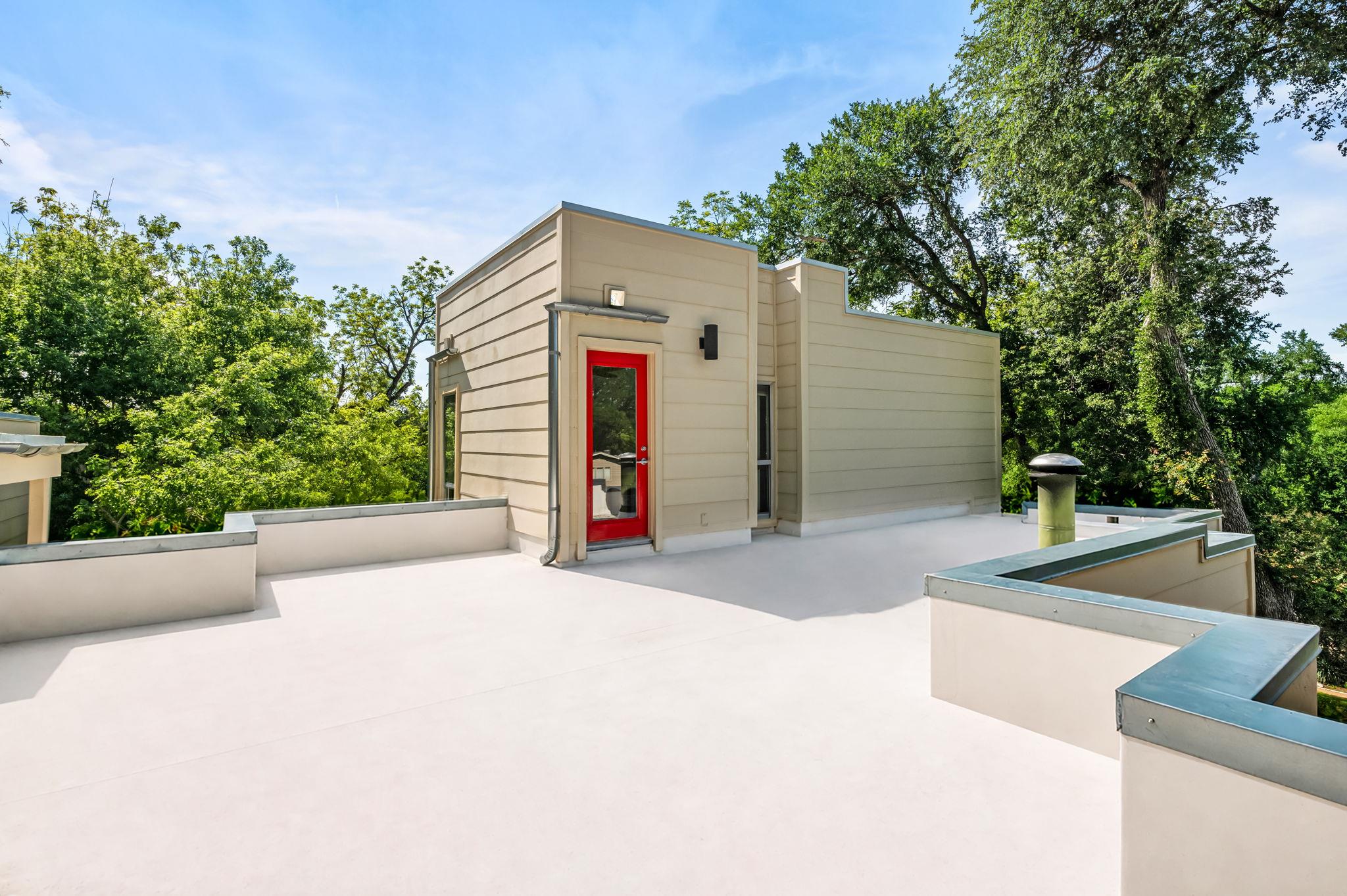 5932 Highland Hills DR — photo 22