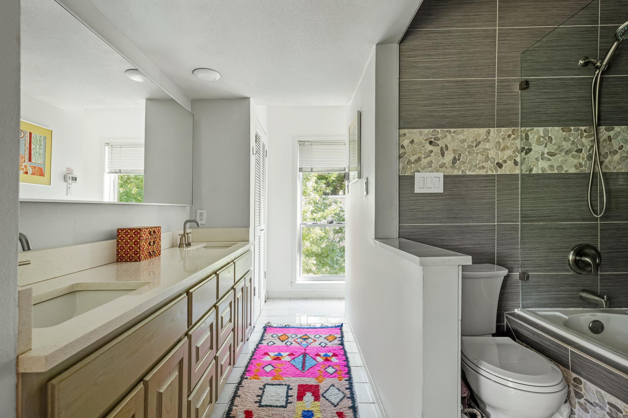 5932 Highland Hills DR — photo 27