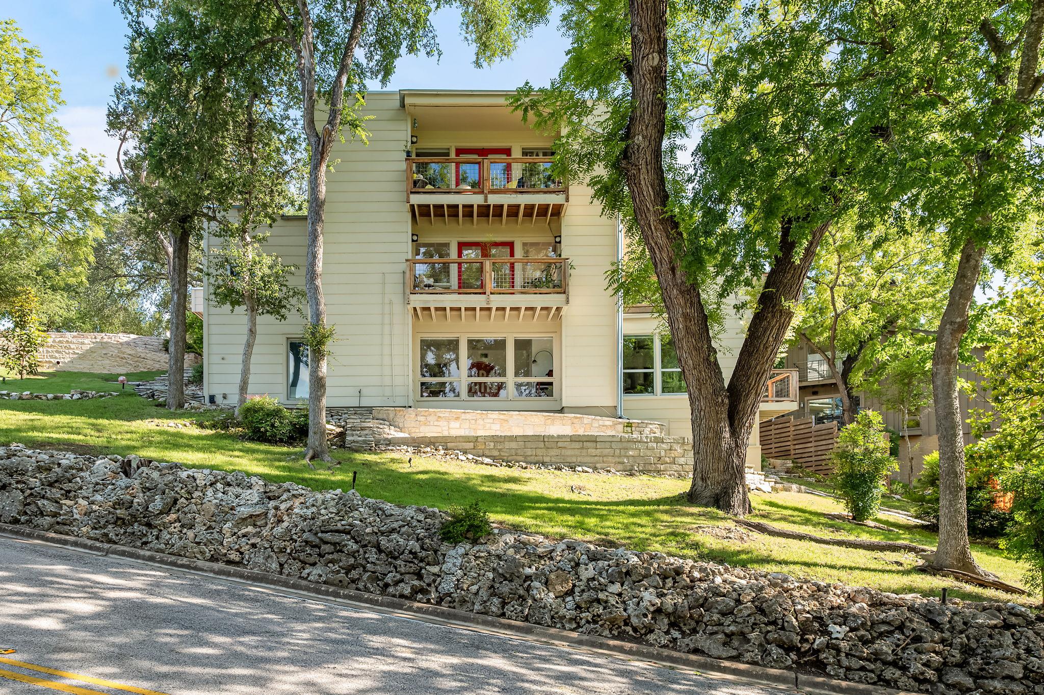 5932 Highland Hills DR — photo 29